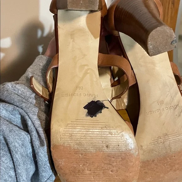 Marc Fisher brown Leather Women's Sandals size 8 - Picture 5 of 7